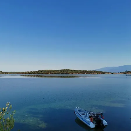 Saint Andrews Bay Milina